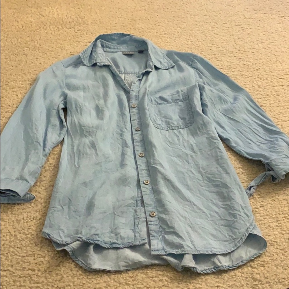 Blue button up shirt. New York & Company Jeans.
